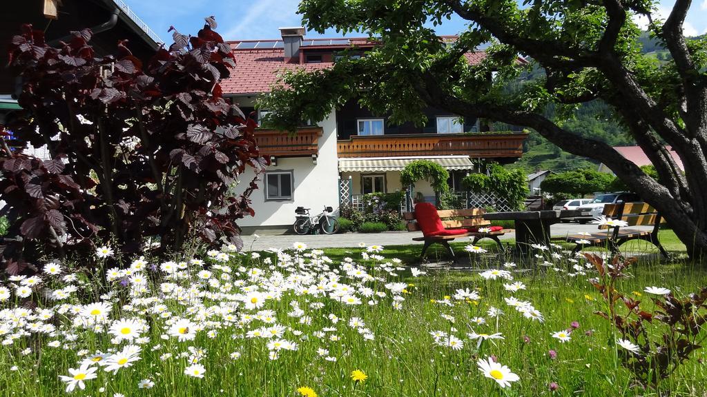 Landhaus Gassner Bed and Breakfast Fusch an der Glocknerstraße Buitenkant foto